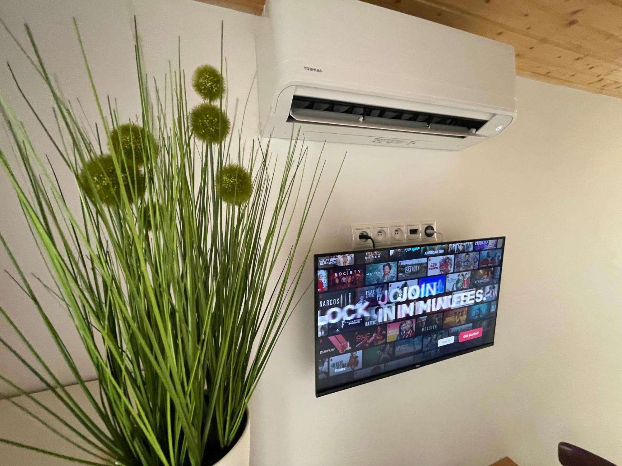 Apartman Mini Stupava Eksteriør billede